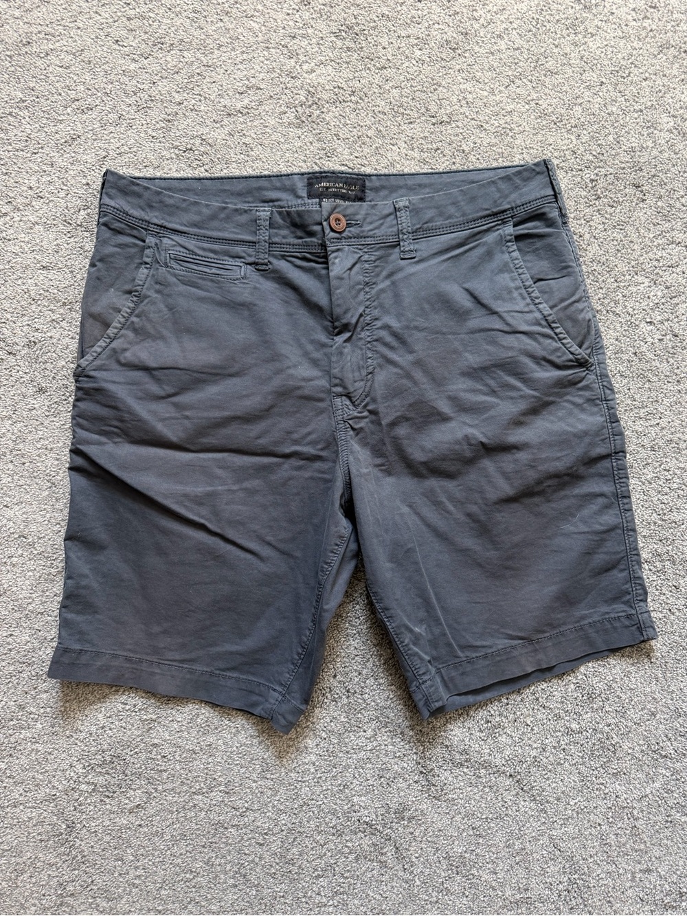 Men’s American eagle shorts